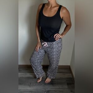 Victoria’s Secret Leopard Pajama Pants Black White Medium Pink Tie